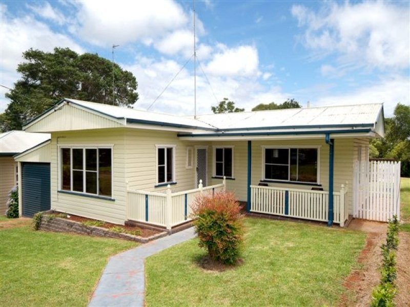 17 Suffolk Street, East Toowoomba QLD 4350