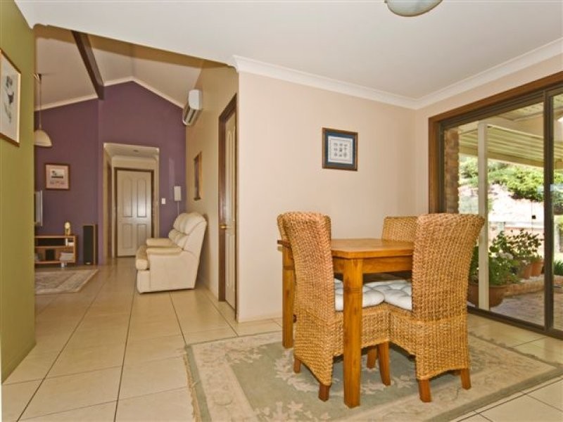 6 Spring Street, Middle Ridge QLD 4350