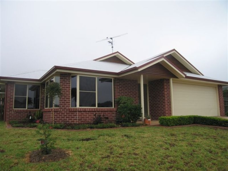 53 Belclaire Drive, Westbrook QLD 4350