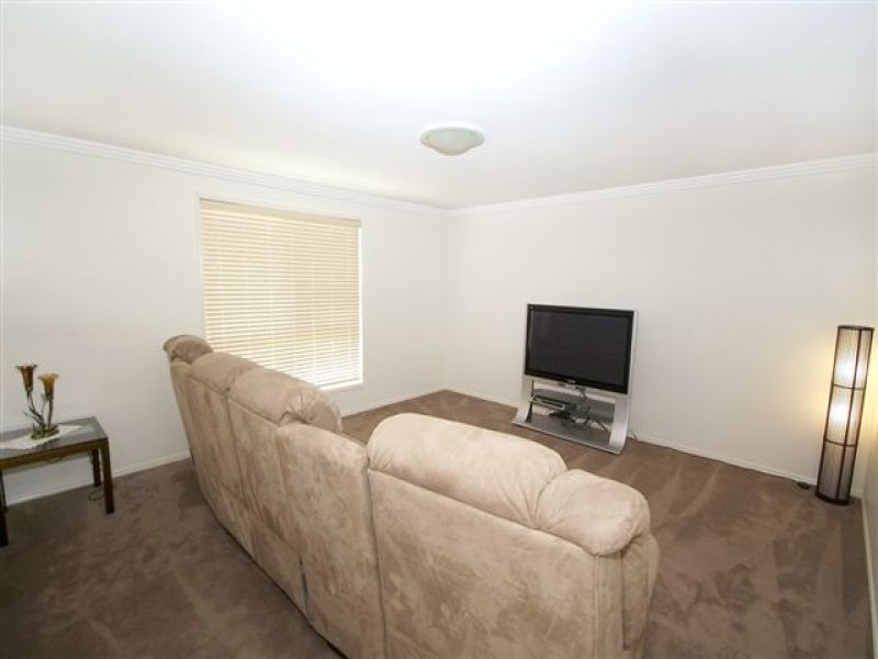 90 Aberdeen Street, Rangeville QLD 4350