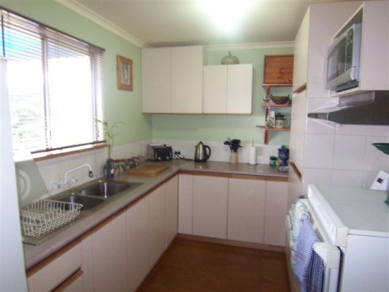 15 Loudon Street, South Toowoomba QLD 4350