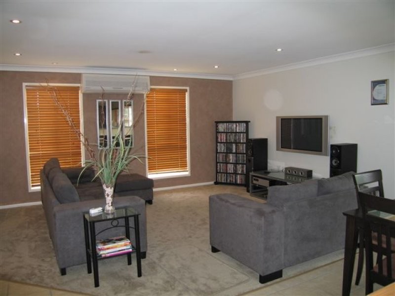 1 Quinlan Court, Darling Heights QLD 4350