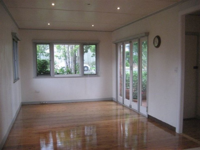 14 Roessler Street, Rangeville QLD 4350