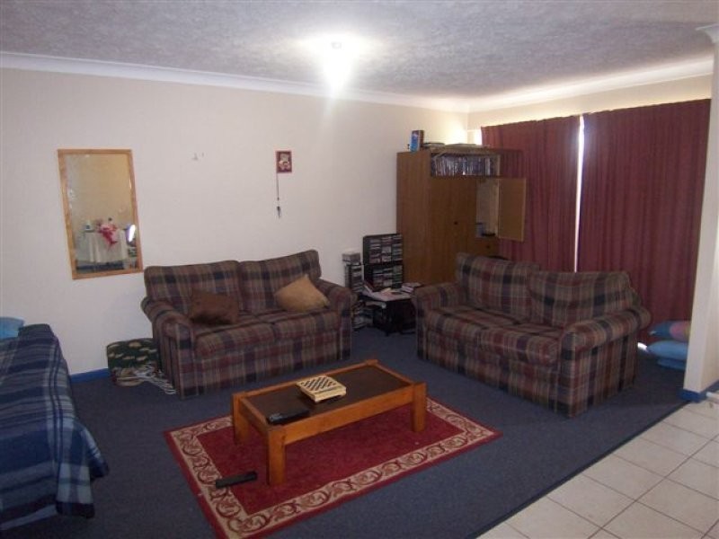 11 Fromalls Street, Harristown QLD 4350