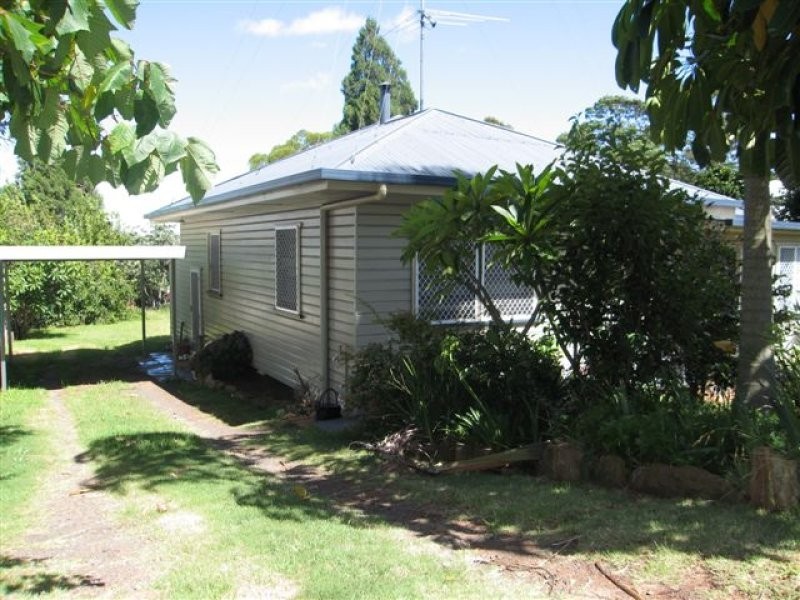 77A Ruthven Street, Harlaxton QLD 4350