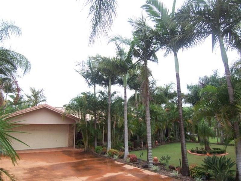 6 Shorelands Drive, Withcott QLD 4352