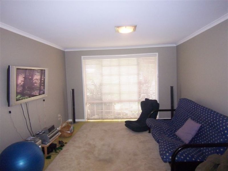 6 Shorelands Drive, Withcott QLD 4352