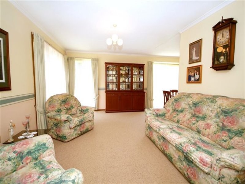 8 Qantas Court, Wilsonton QLD 4350