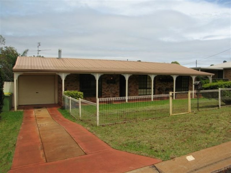 25 Kurrajong Street, Newtown QLD 4350