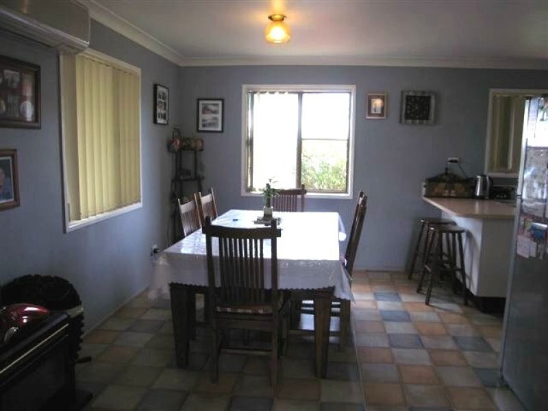 25 Kurrajong Street, Newtown QLD 4350