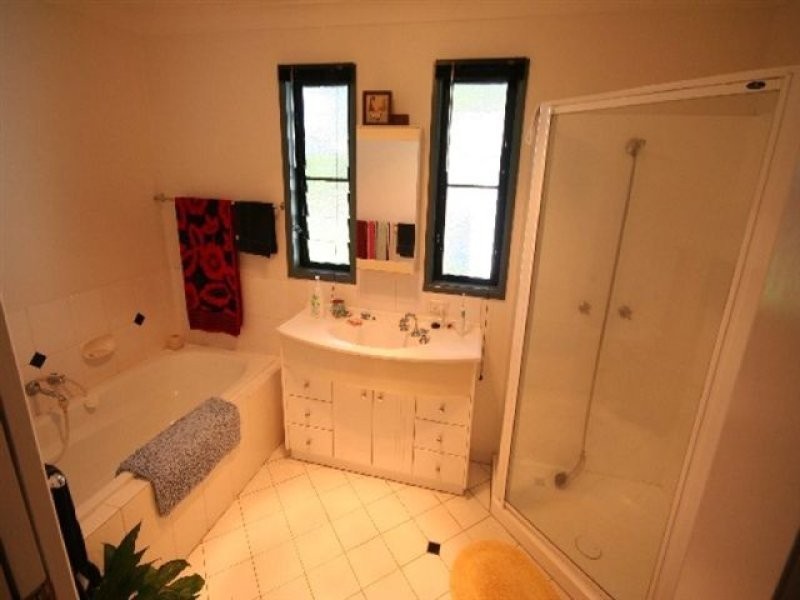 136 Happy Valley Road, Cabarlah QLD 4352