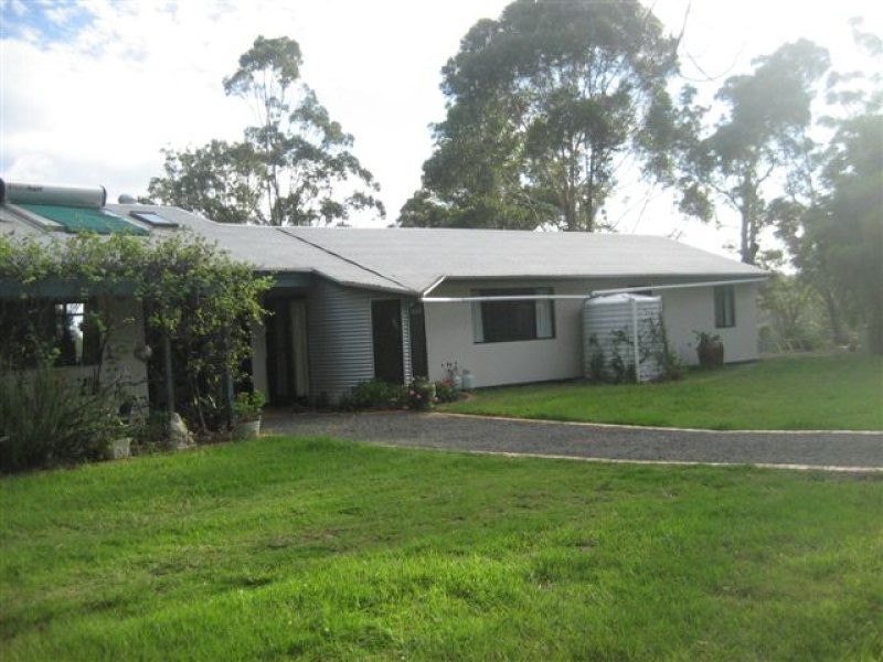 136 Happy Valley Road, Cabarlah QLD 4352