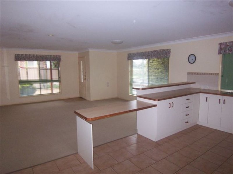 1/519 Hume Street, Kearneys Spring QLD 4350