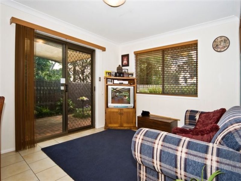 9 Diane Court, Centenary Heights QLD 4350