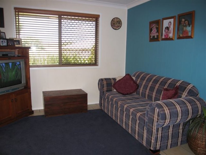 9 Diane Court, Centenary Heights QLD 4350