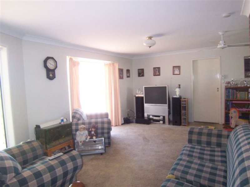 2a Bond Court, Darling Heights QLD 4350