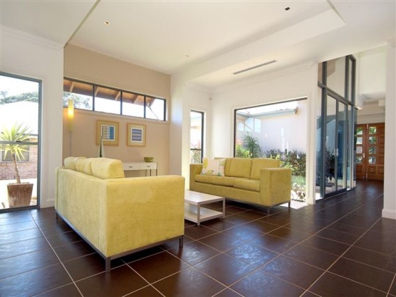 351 Ramsay Street, Middle Ridge QLD 4350
