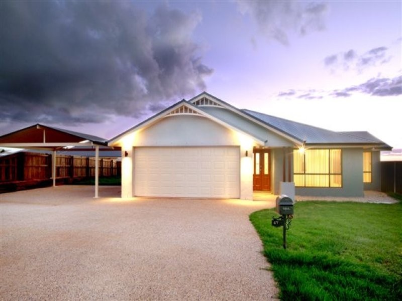 47 Smythe Drive, Highfields QLD 4352