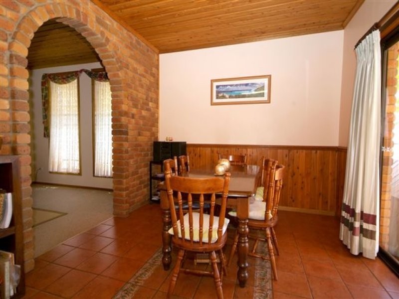 15 Beer Court, Kearneys Spring QLD 4350