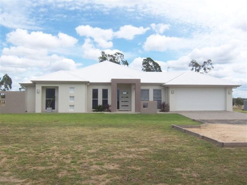 48 Saleyards Road, Millmerran QLD 4357