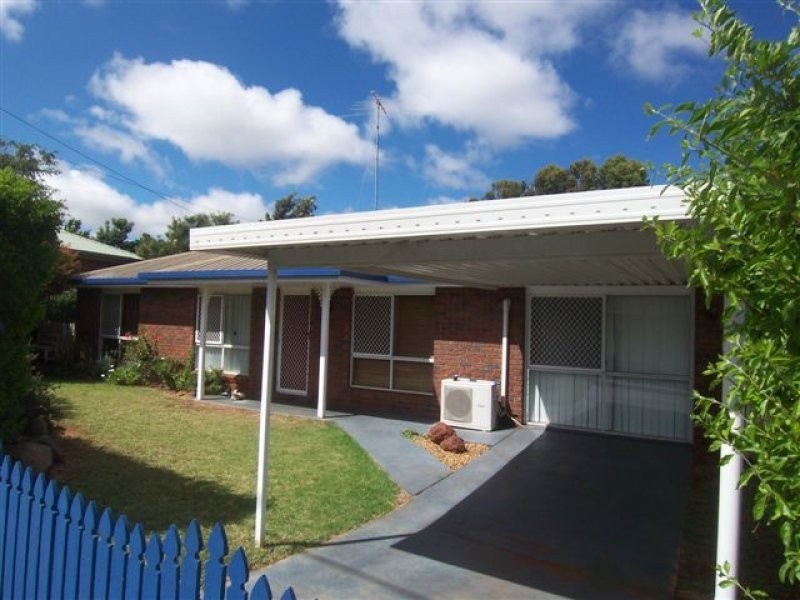 42 Redwood Street, Newtown QLD 4350
