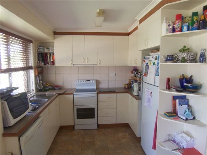 42 Redwood Street, Newtown QLD 4350