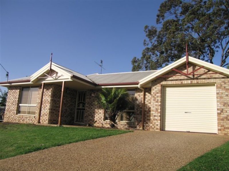 3 Nolan Court, Darling Heights QLD 4350