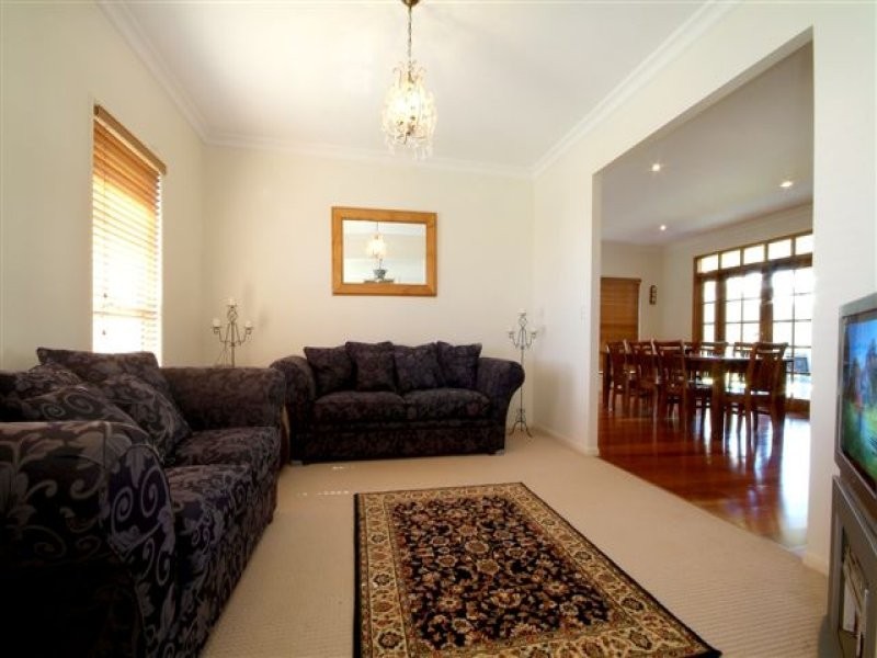 22 Currawong Street, Rangeville QLD 4350