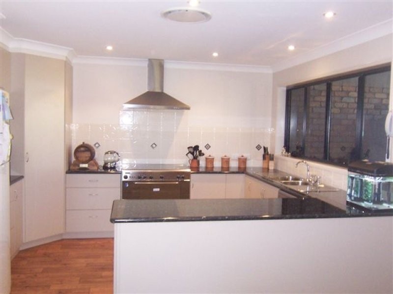 2 Edwin Street, Westbrook QLD 4350