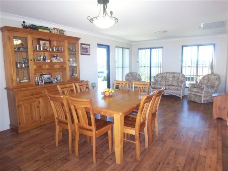 2 Edwin Street, Westbrook QLD 4350