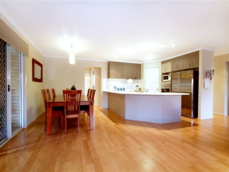 9 Angus Street, Highfields QLD 4352