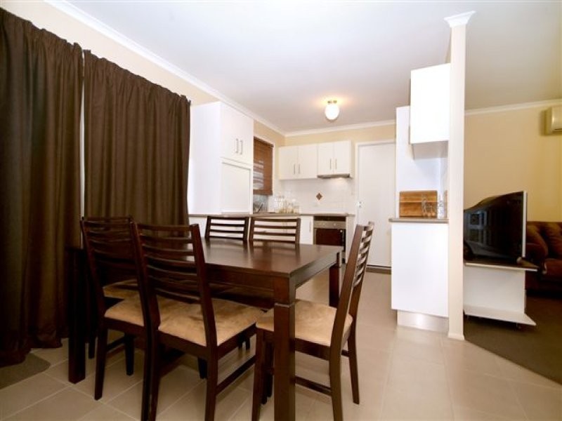5 Walnut Court, Newtown QLD 4350