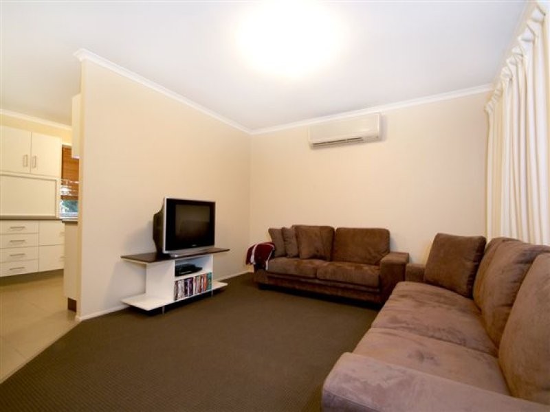 5 Walnut Court, Newtown QLD 4350
