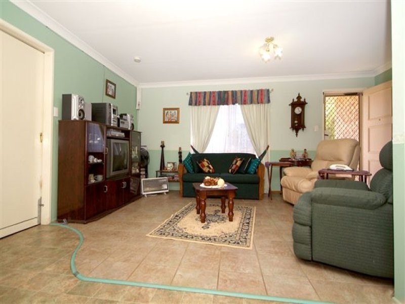 8 Lawmere Court, Kingsthorpe QLD 4400