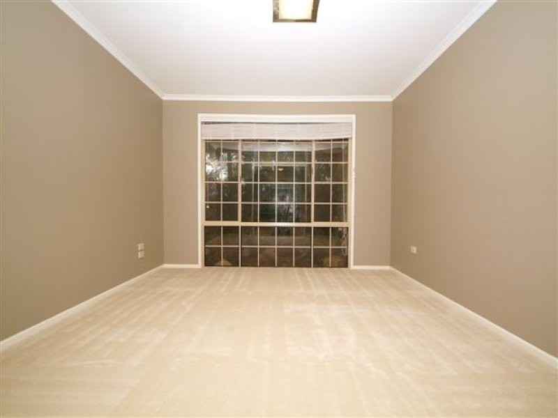 6 Shorelands Drive, Withcott QLD 4352