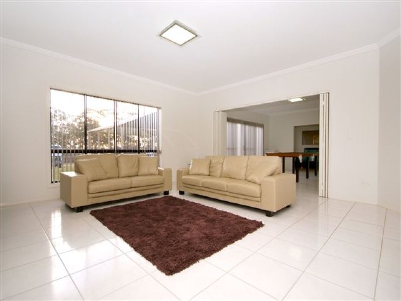 44 Holly Avenue, Highfields QLD 4352
