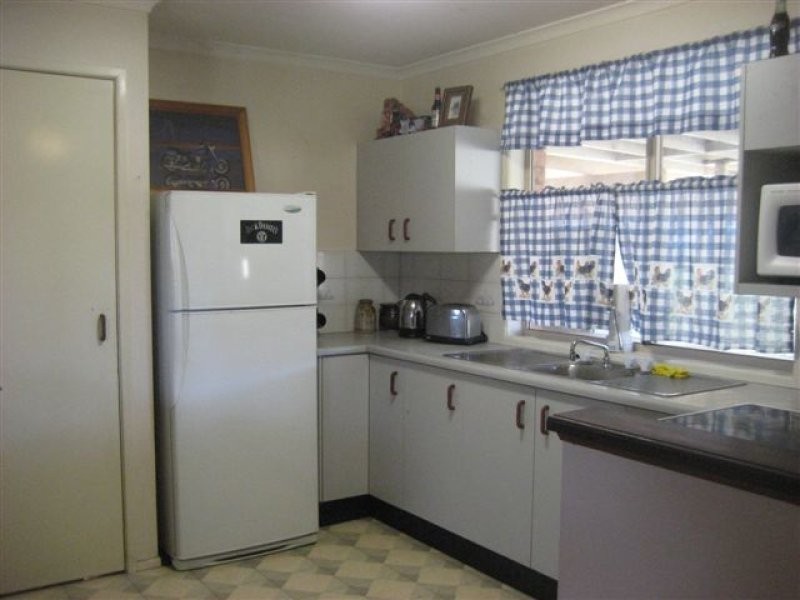 2 King Street, Kingsthorpe QLD 4400