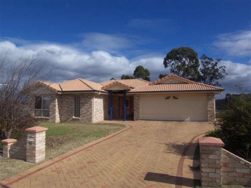 11 Hanna Court, Westbrook QLD 4350