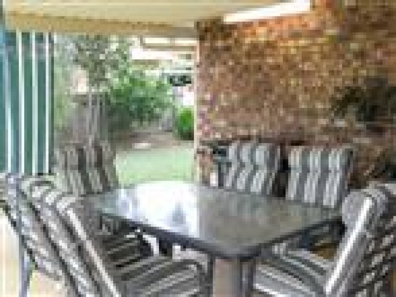 4 Heather Street, Kearneys Spring QLD 4350
