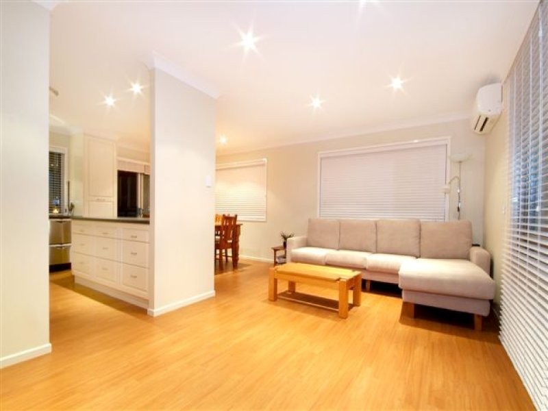 3 Chilla Street, Harristown QLD 4350