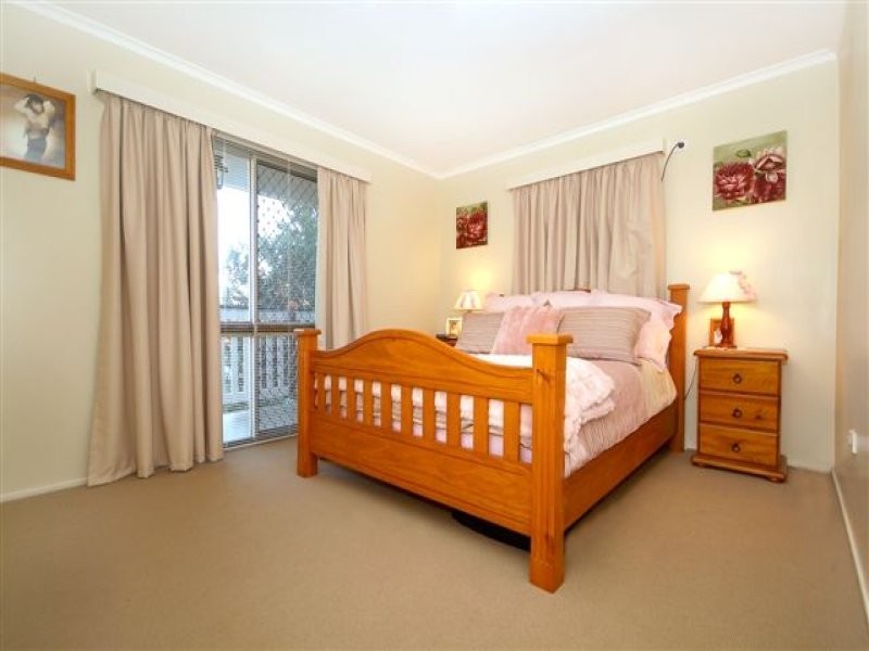 3 Chilla Street, Harristown QLD 4350