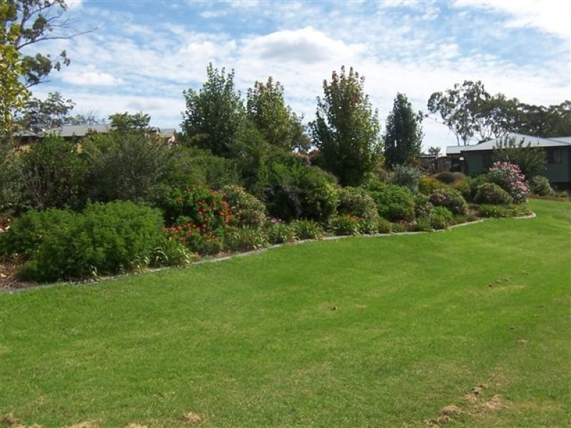 6 Jackson Close, Highfields QLD 4352