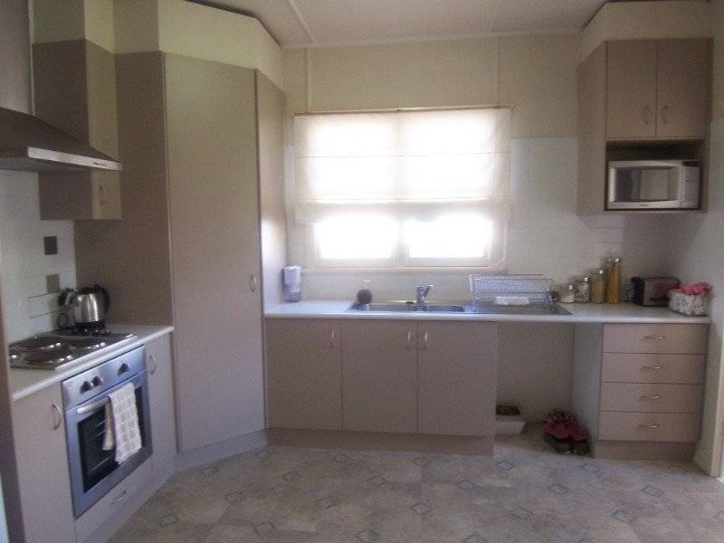 4 Beirne St, South Toowoomba QLD 4350