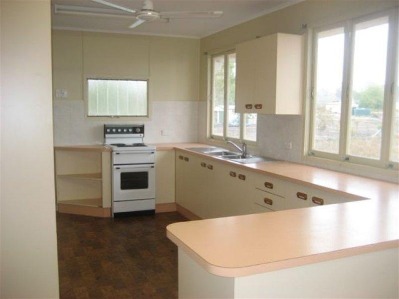 48 Phipps Drive, Meringandan QLD 4352