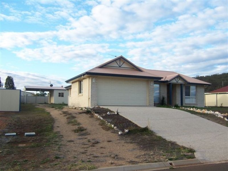 12 Elizabeth Street, Westbrook QLD 4350