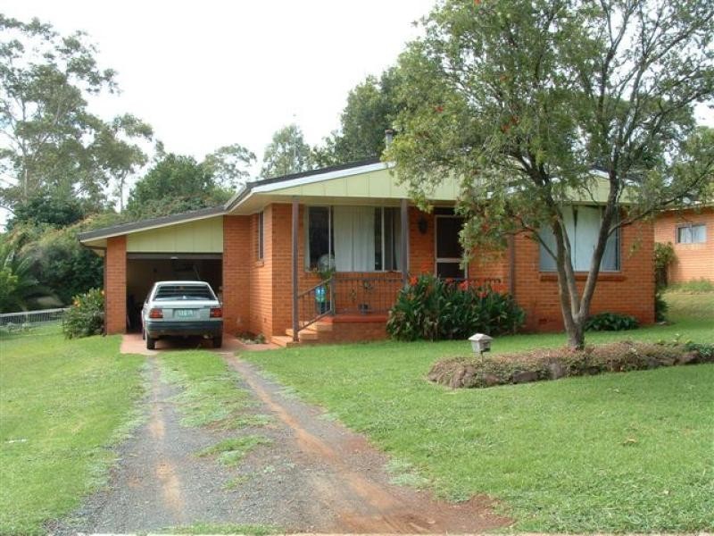 6 Priest Street, Rockville QLD 4350