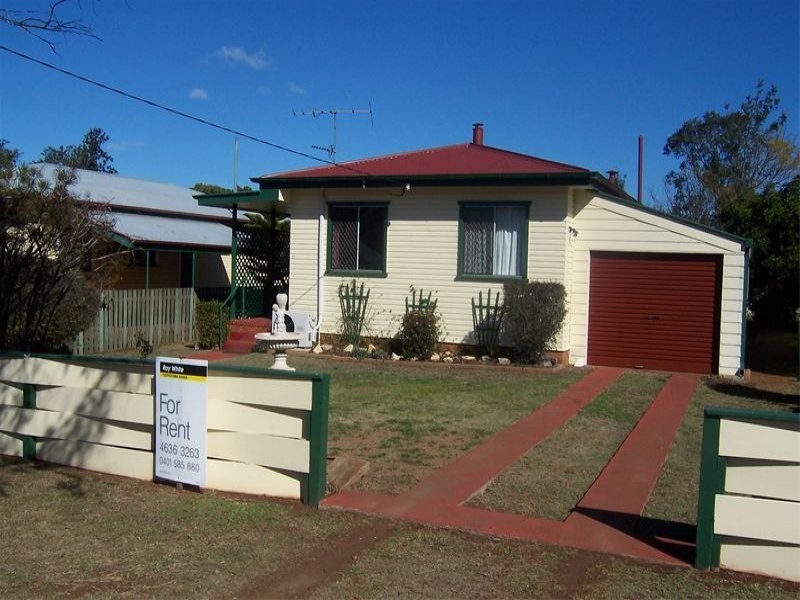 30 Buckland Street, Harristown QLD 4350