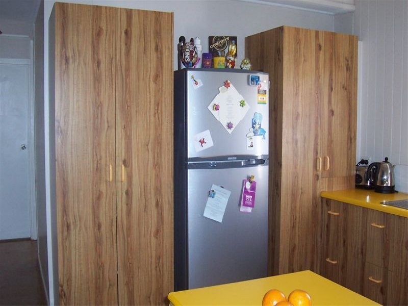 14 Lochel Street, Mount Lofty QLD 4350