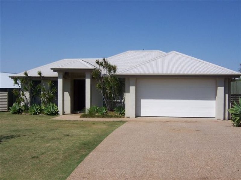 16 Barton Street, Middle Ridge QLD 4350