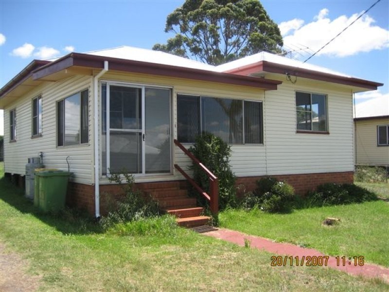 5 Blackwood Street, Harristown QLD 4350
